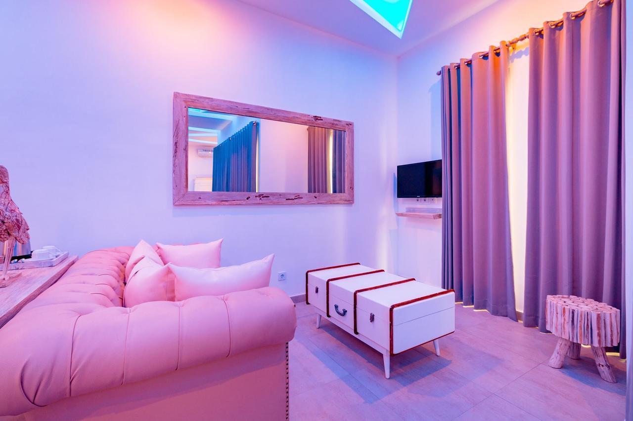 Cocotoa Boutique Hotel & Villa กีลีตราวางัน ภายนอก รูปภาพ