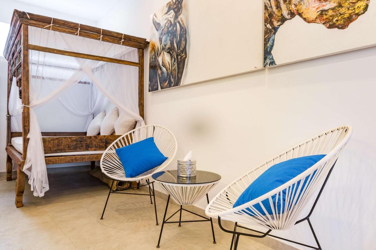 Cocotoa Boutique Hotel & Villa กีลีตราวางัน ภายนอก รูปภาพ